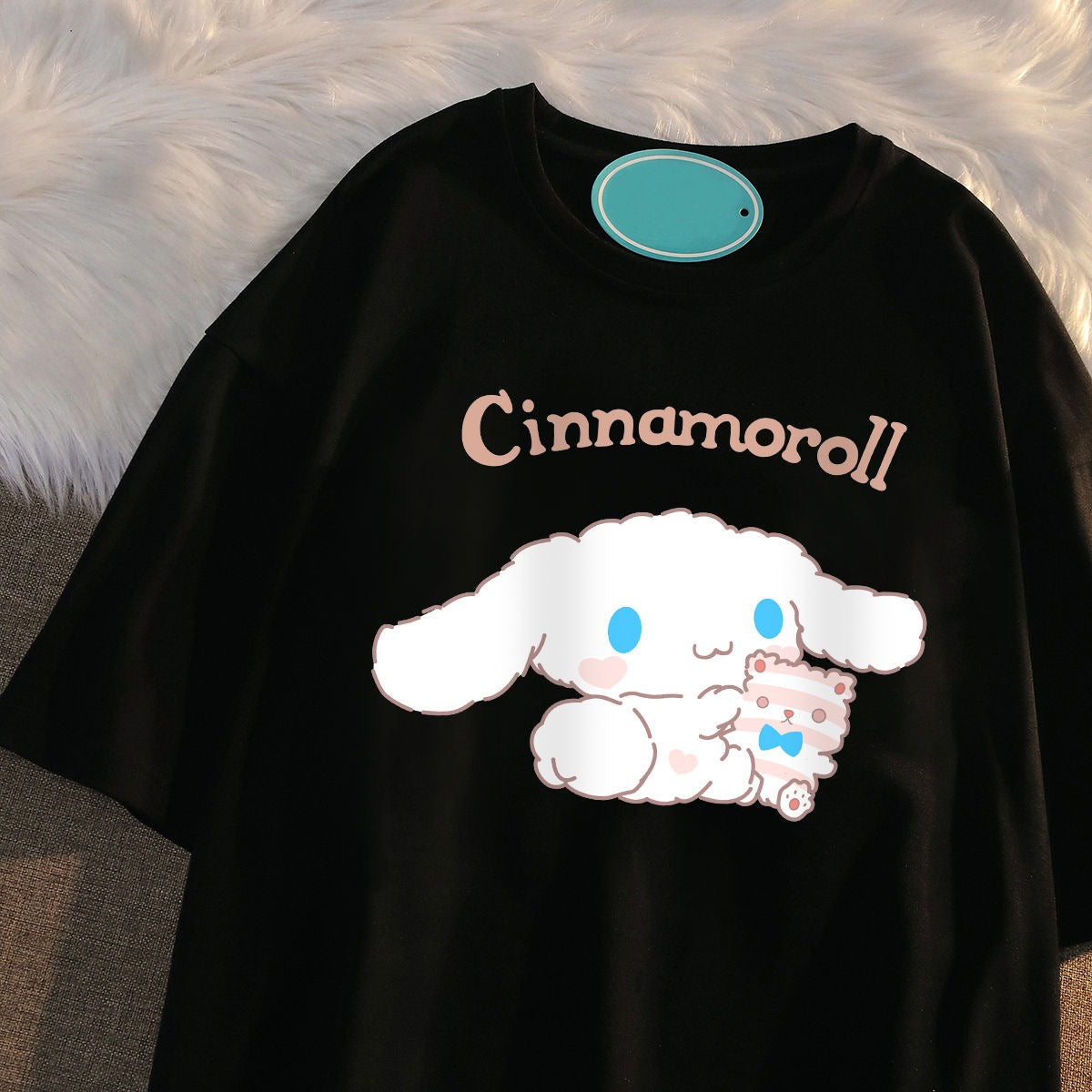T-shirt Cinnamoroll rougissant