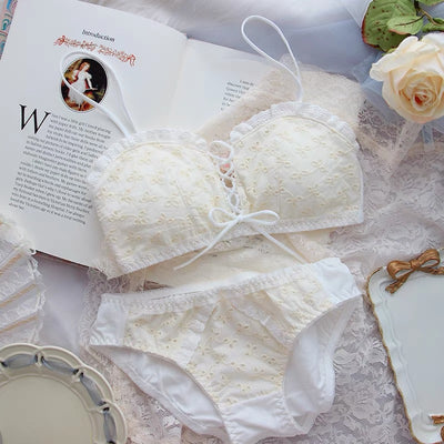 French Style Flowers Embroidery Lace Wireless Bra Lingerie Set